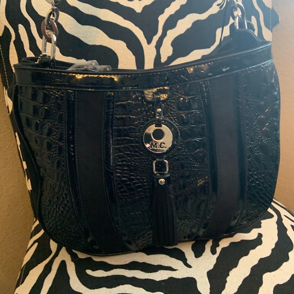 NWT Madi Claire Jordan Hobo Handbag